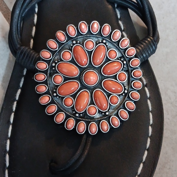 Bernardo Women's Black and Orange Sandals - Picture 3 of 4